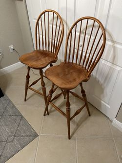 Swivel Bar Stools
