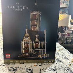 LEGO Haunted House (10273)
