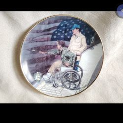 Vietnam Memorial Decorative Plate