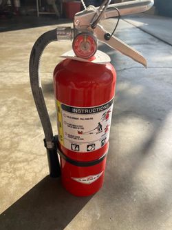 Amerex 5LBS ABC Dry Chemical Fire Extinguisher