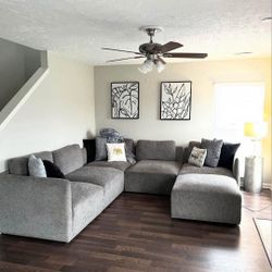 Sectional Ottoman Couch - Excellent  Sharp 