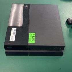 PS4 1st Gen With Controller
