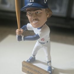 Autographed Ron Cey Bobblehead 2025 Dodgers SGA (BAS)