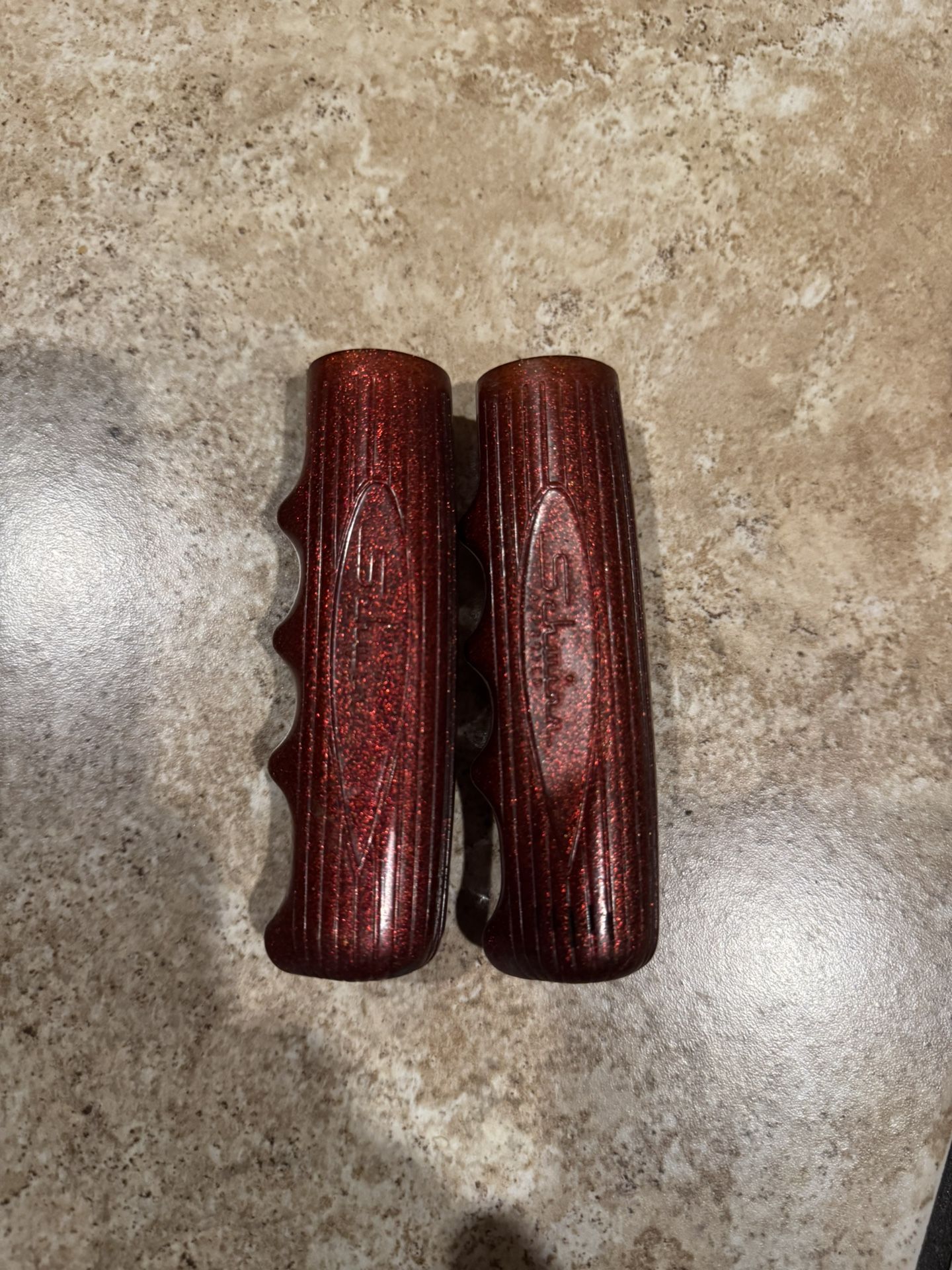 Schwinn Stingray Original Sparkle Red Grips