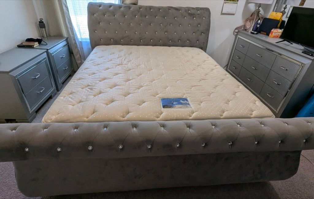 King bedroom set