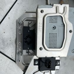 Mercedes Benz Amplifier