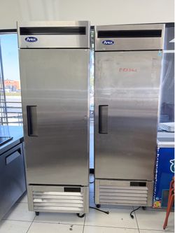 COMMERCIAL FRIDGES