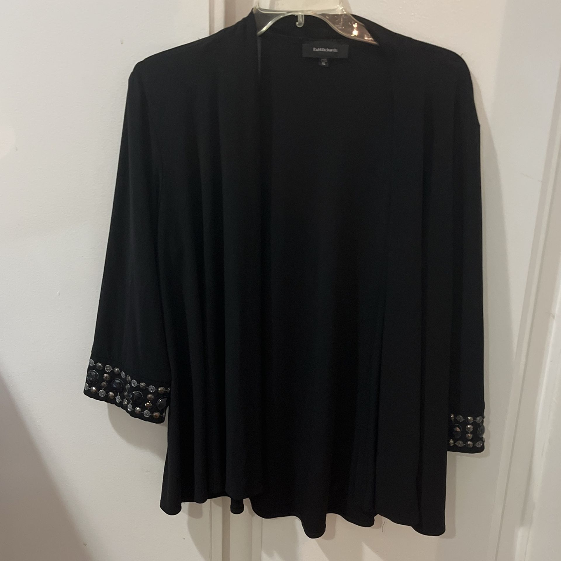 Flowing Jacket With Stitching And Jewels On Sleeves