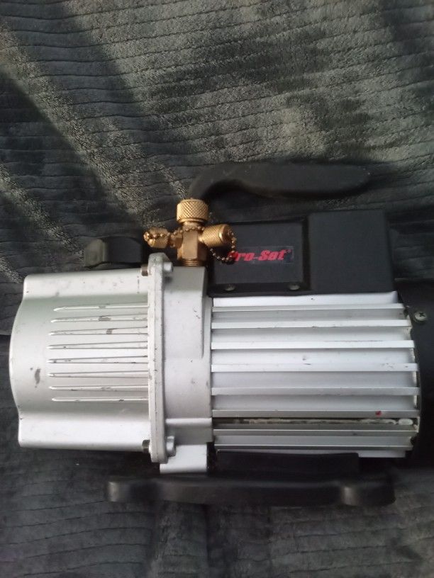 Vaccume Pump