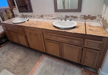 Oak Double Vanity + 2 Sinks — 106” $600 OBO — Pickup in Downtown Huntington Beach
