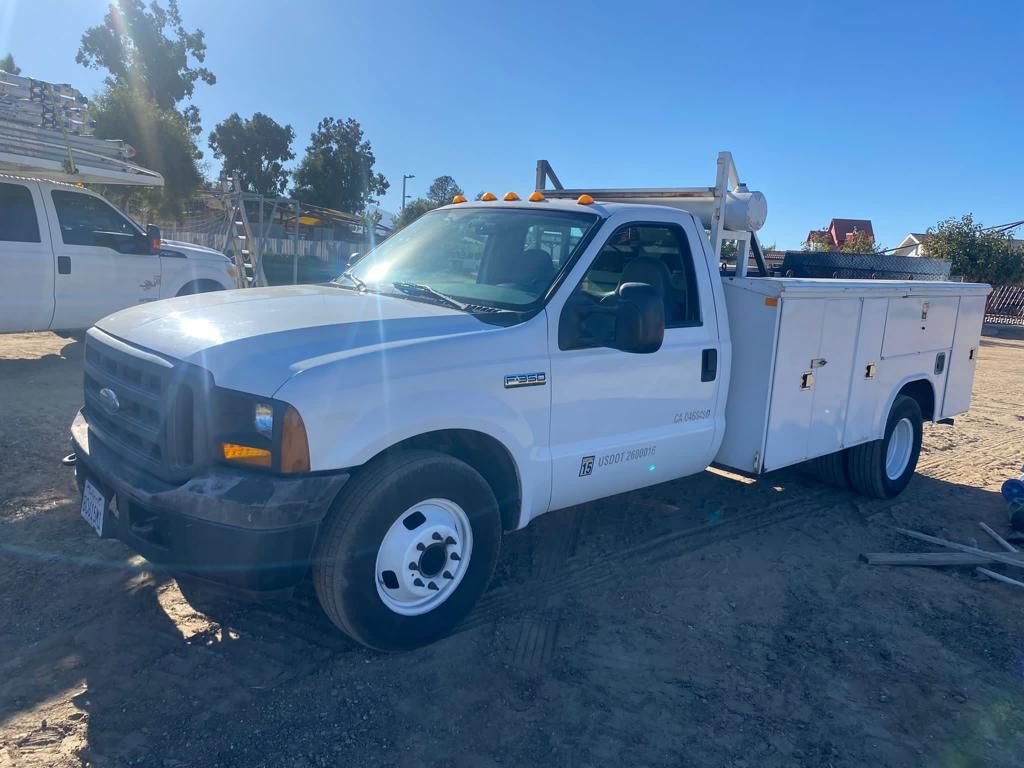 2006 Ford F350 Gasoline