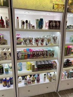 Display Showcase w/LED light and Light box