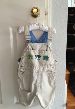 Overall outfit