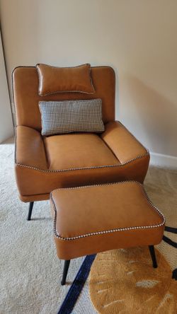 Faux Leather Chair with Ottoman