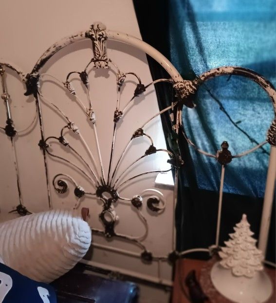 Antique Rotiron Head Board