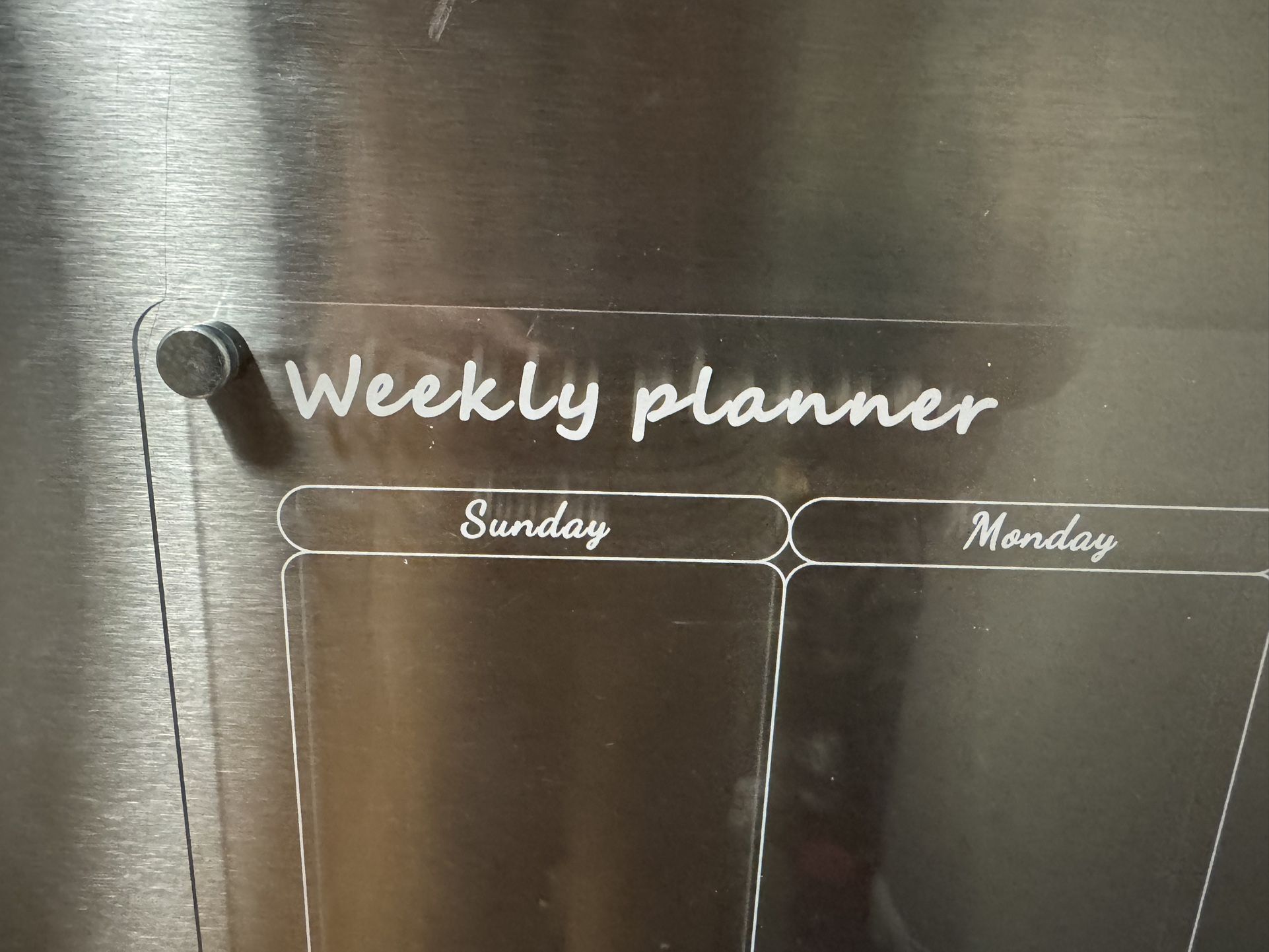 Days of the week sign with magnetic mount