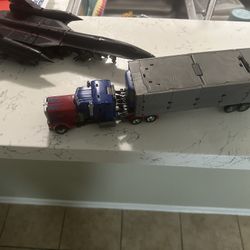 studio series optimus prime and jetfire 