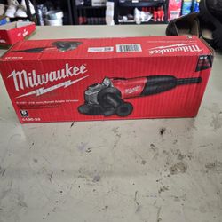 Milwaukee
7 Amp Corded 4-1/2 in. Small Angle Grinder with Sliding Lock-On Switch