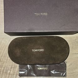 TOM FORD LARGE BROWN VELVET SUNGLASS CASE w CARD & CLEANING CLOTH