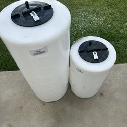 Water Or Chemical Industrial Containers For Commercial Swimming Pool, Chlorine And Acid Or Other Use