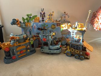 Little Tikes Kingdom Builders lot - new! Kids toddler play set