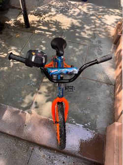 Dynacraft Hotwheels Bicycle