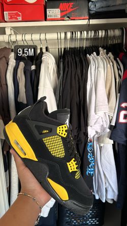 Jordan 4 Thunder
