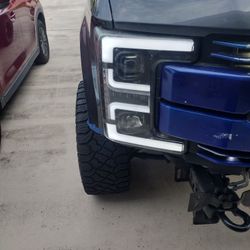 Ford F250 Headlights 