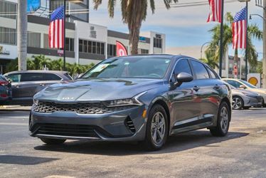 2022 Kia K5