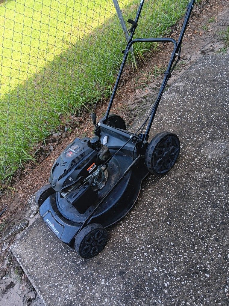 Lawnmower 200cc Needs Carb Clean