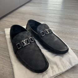 Louis Vuitton Black Men's Loafers US 8,5