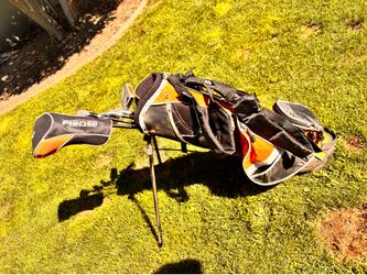Junior golf club