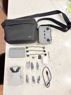DJI Mini 2 Fly More Combo + 128GB MicroSD Card