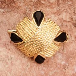 ESTATE FIND RARE VINTAGE LOOK BLACK EBONY New BROOCH 