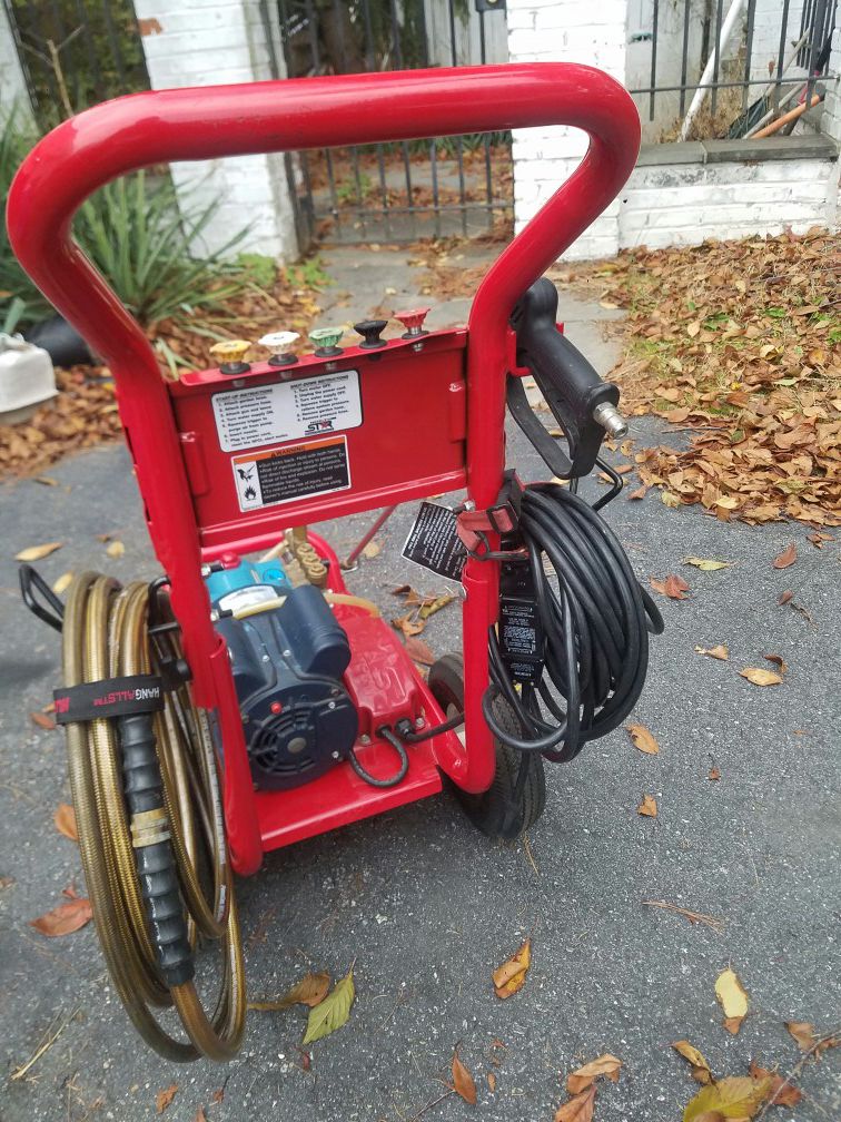 $600 OFF NorthStar Pressure washer Cat. Quick sale. Must have