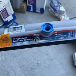 Unger Professional 25” High Volume Foam Floor Squeegee