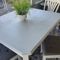 Dining Set Table And Brand New Chairs 