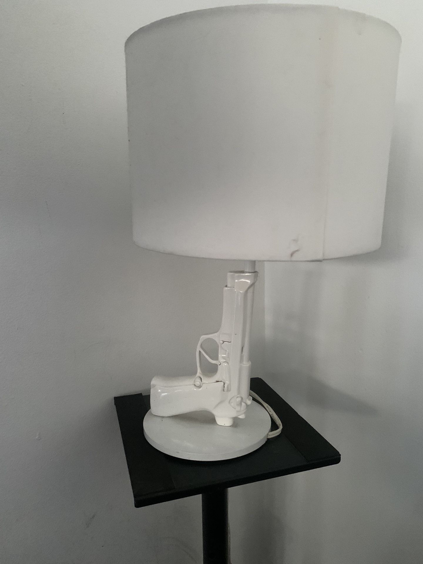 Gun Lamp