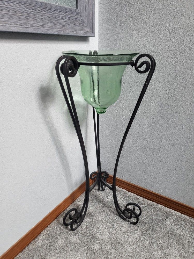 Vase Plant Stand