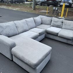 Grey Sectional Couch 