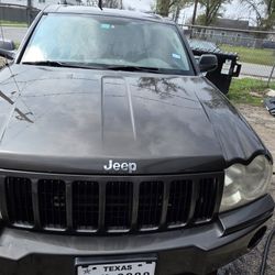 06 Jeep Grand Cherokee Laredo 3.7 L V6