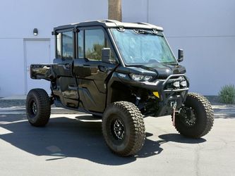 2023 Can-Am Defender Max Lone Star Cab Hd10