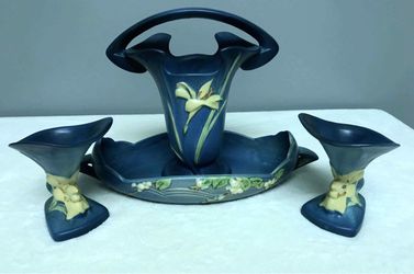 Roseville Art Pottery Zephyr Lilly Snowberry - 4 Piece Set