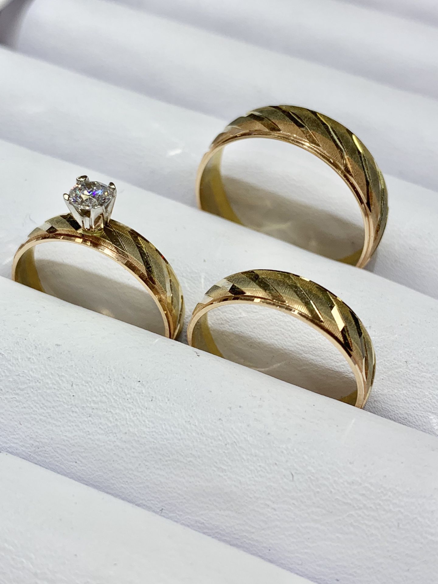 14 karat gold wedding ring made in Italy ( item#MR226)