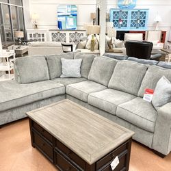 New Sectional Special 🔥🔥 AVAILABLE NOW