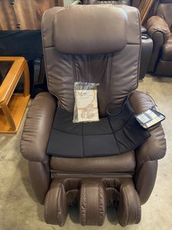 AIR MED Deluxe 8000 Massage Chair for Sale in Auburn WA OfferUp