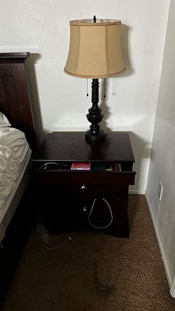 Cal King Bedroom Set