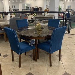  table with four chairs