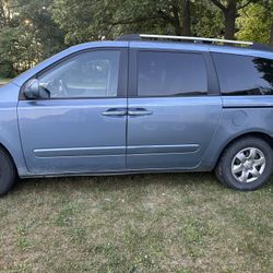 2009 KIA Sedona