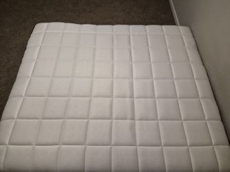 NEarly New mattress Just bought 2 months ago